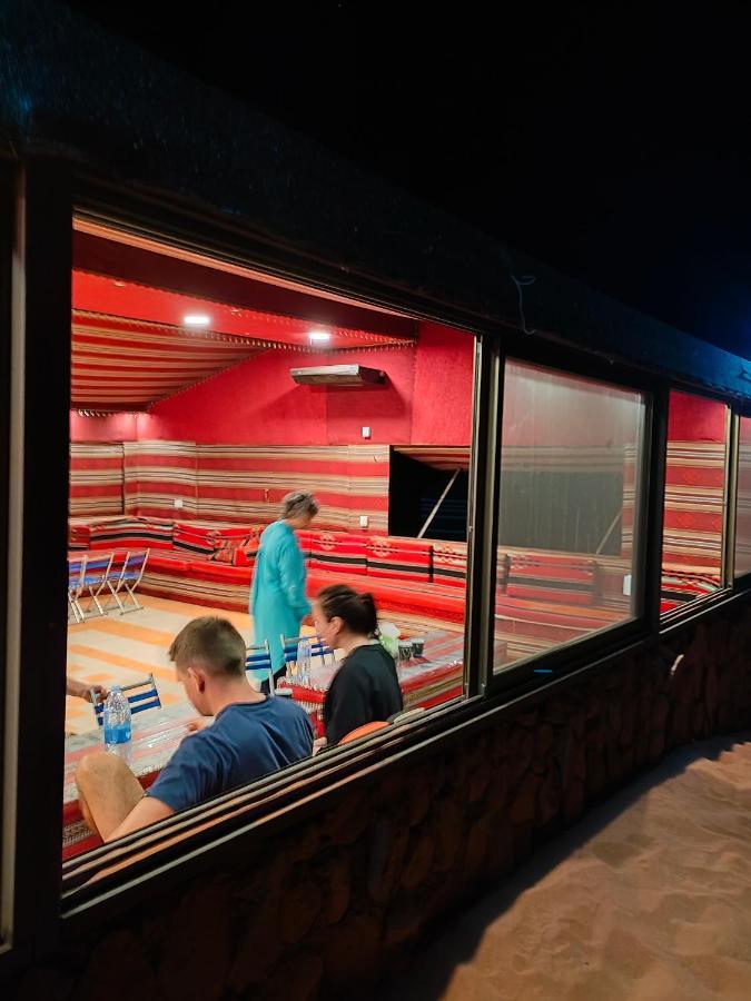 Rotana Camp Hotel Wadi Rum Eksteriør billede