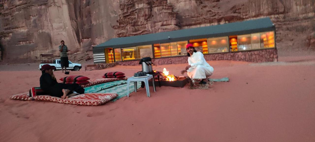 Rotana Camp Hotel Wadi Rum Eksteriør billede