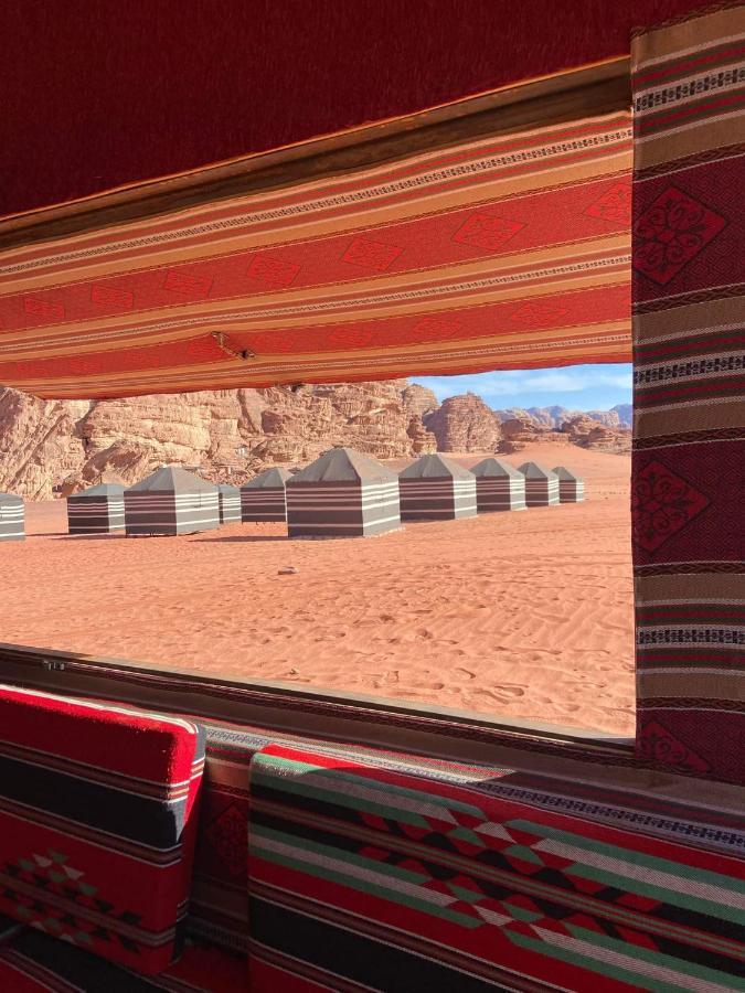 Rotana Camp Hotel Wadi Rum Eksteriør billede