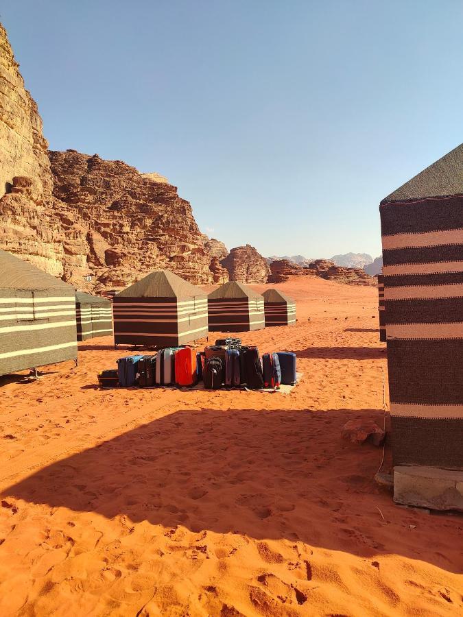 Rotana Camp Hotel Wadi Rum Eksteriør billede