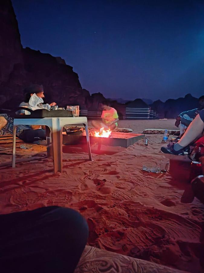Rotana Camp Hotel Wadi Rum Eksteriør billede