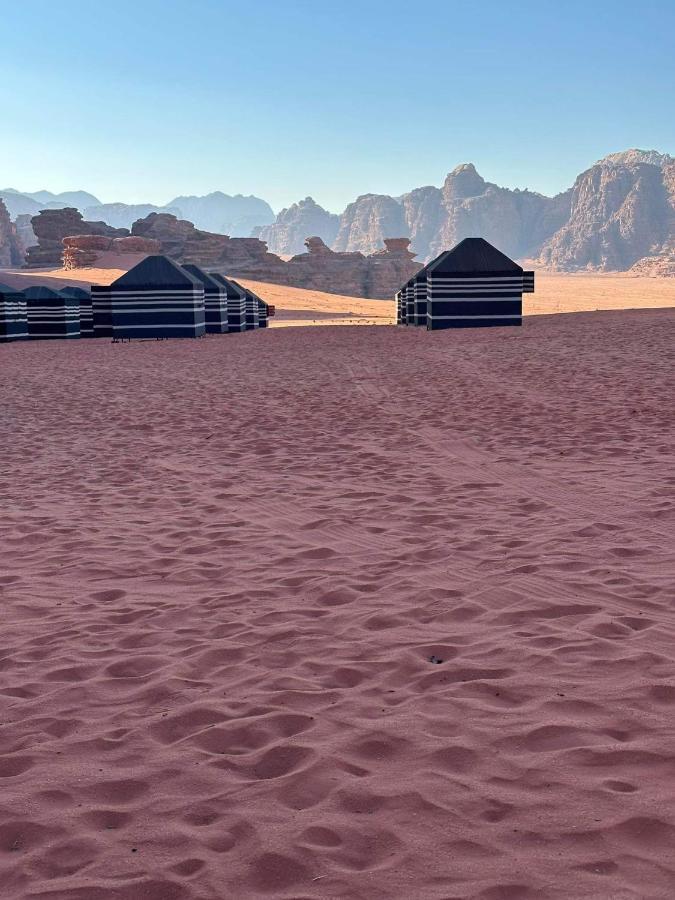 Rotana Camp Hotel Wadi Rum Eksteriør billede