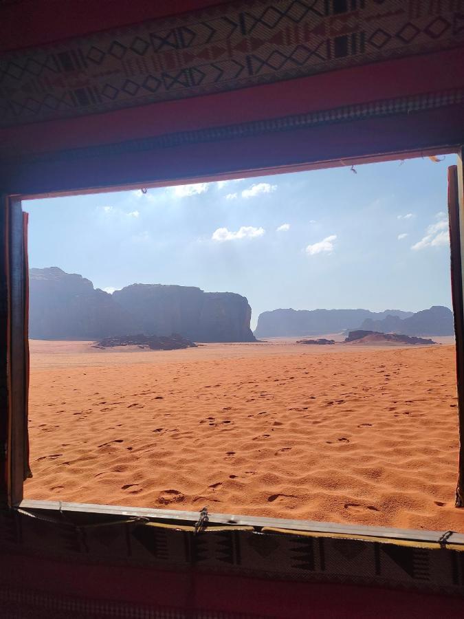 Rotana Camp Hotel Wadi Rum Eksteriør billede
